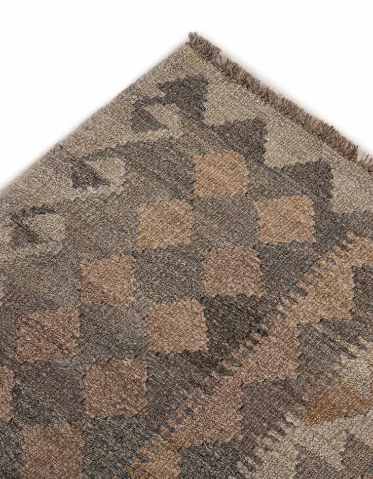 Detail image of  6' 10 x 9' 7  Hand Woven Kilim Maymana Wool Rug