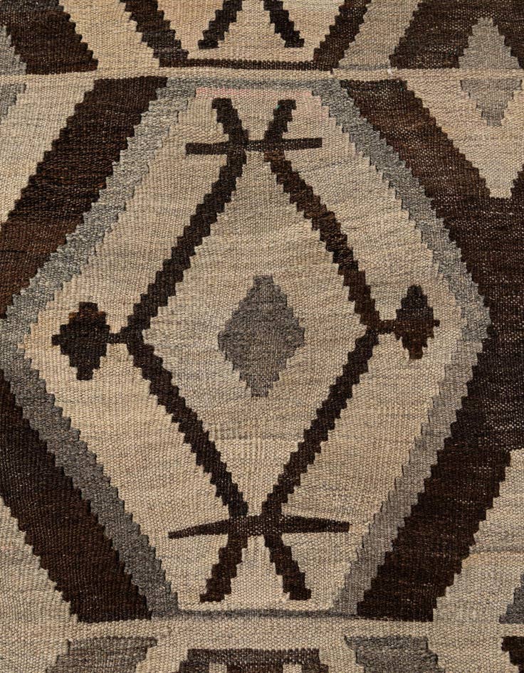 Detail image of  6' 9 x 9' 8  Hand Woven Kilim Maymana Wool Rug