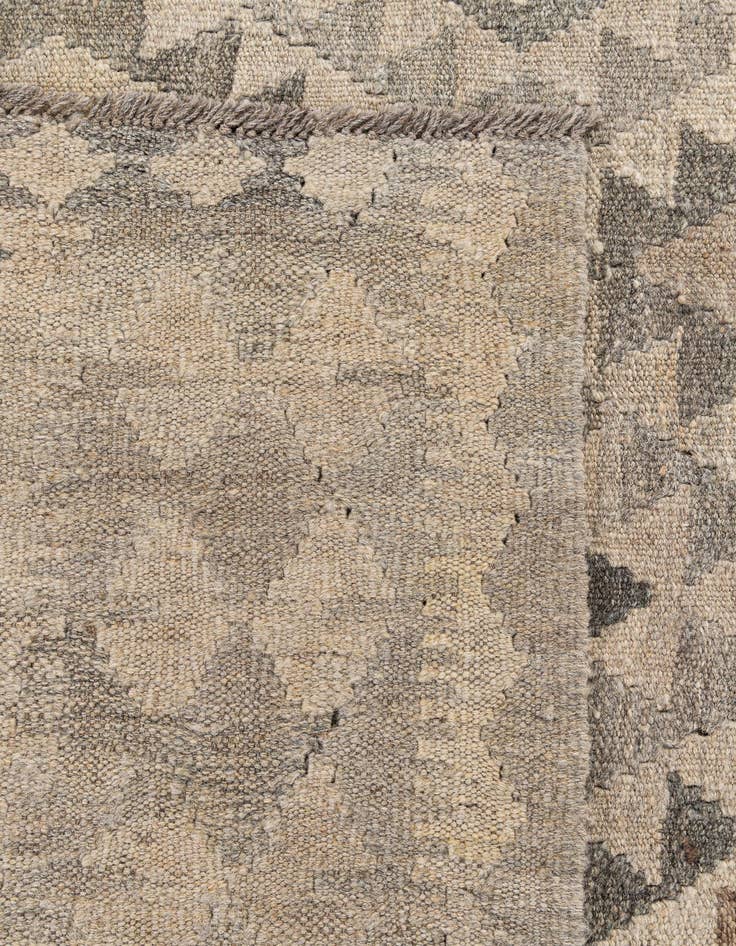 Detail image of  7' x 9' 11  Hand Woven Kilim Maymana Wool Rug