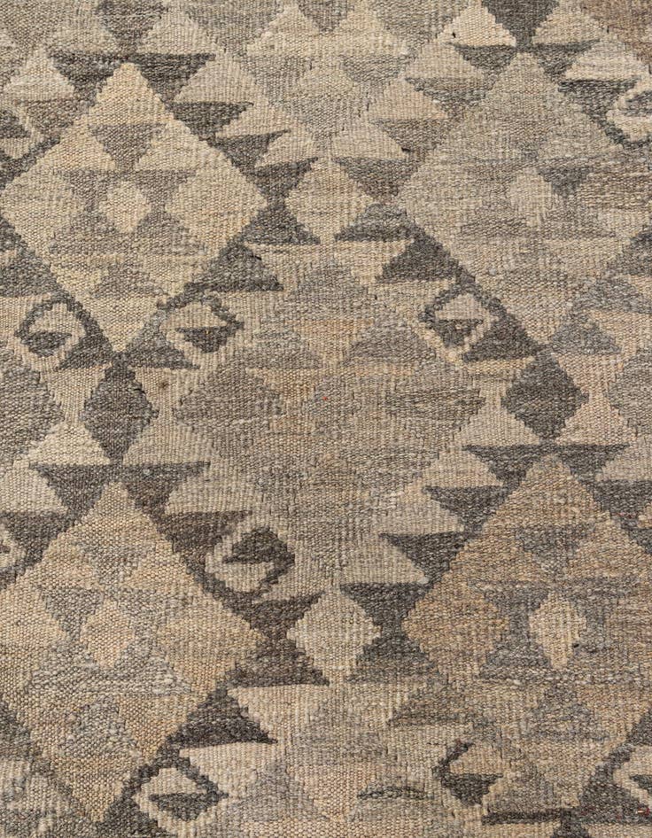 Detail image of  6' 9 x 10'  Hand Woven Kilim Maymana Wool Rug