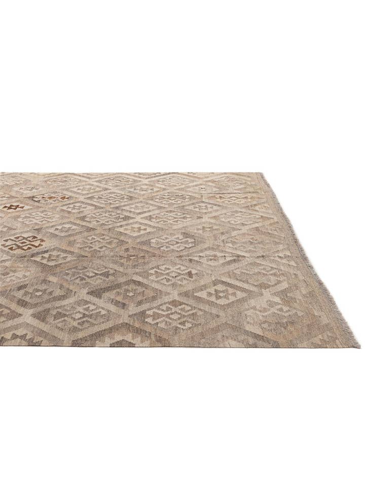 Detail image of  6' 9 x 10'  Hand Knotted Kilim Maymana Wool Rug