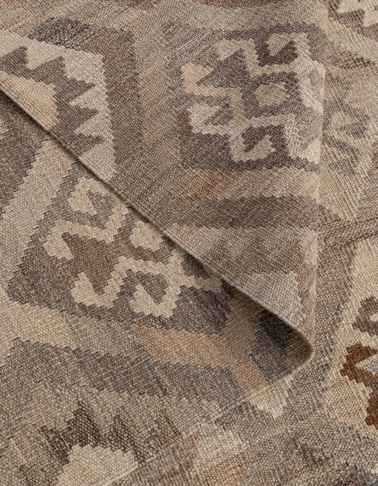 Detail image of  6' 9 x 10'  Hand Knotted Kilim Maymana Wool Rug