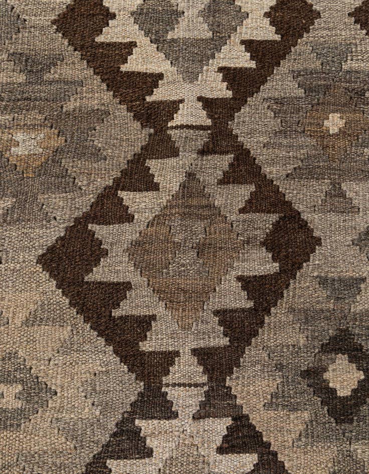 Detail image of  6' 9 x 9' 9  Hand Woven Kilim Maymana Wool Rug