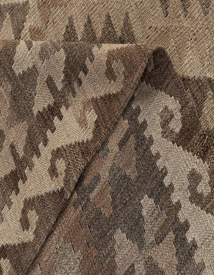 Detail image of  6' 9 x 9' 8  Hand Knotted Kilim Maymana Wool Rug