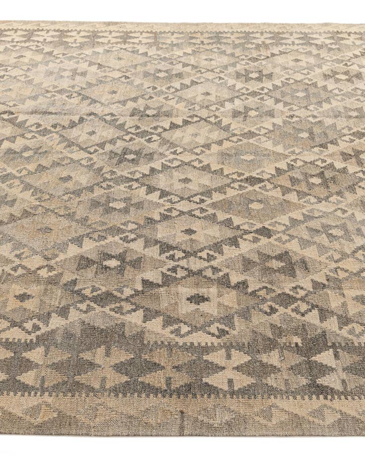 Detail image of  6' 10 x 9' 9  Hand Woven Kilim Maymana Wool Rug