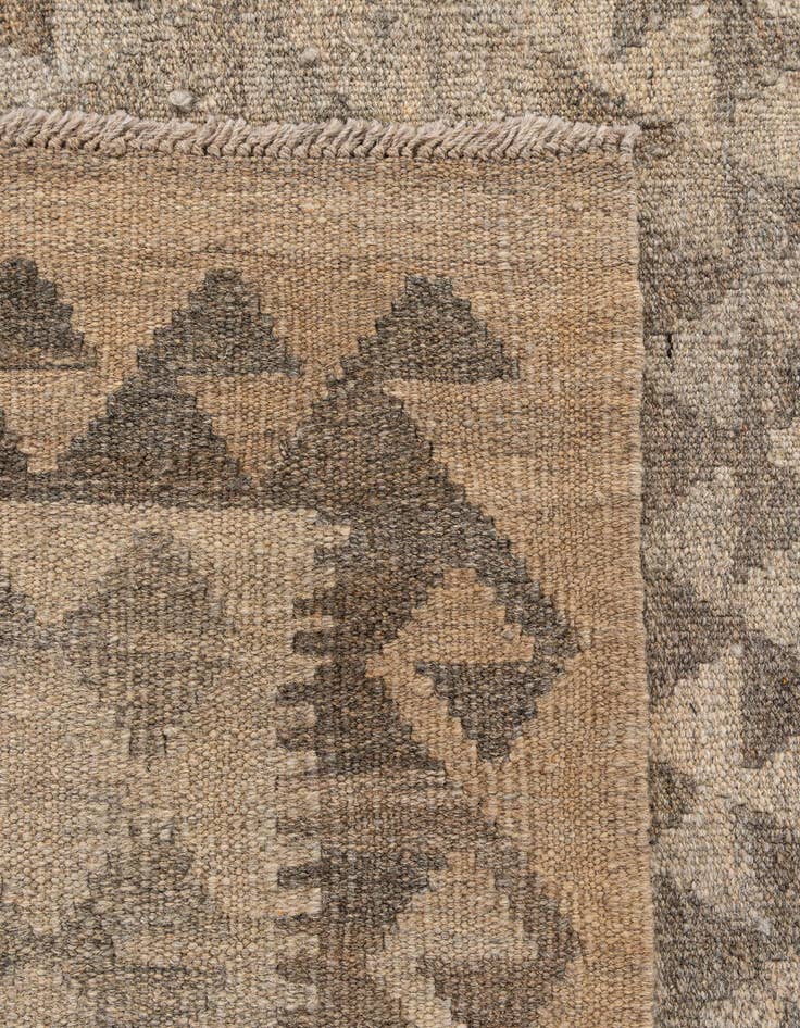 Detail image of  6' 10 x 10'  Hand Woven Kilim Maymana Wool Rug