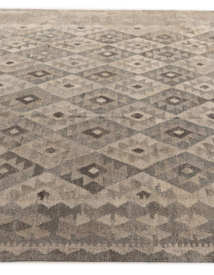 Detail image of  7' 1 x 9' 9  Hand Woven Kilim Maymana Wool Rug