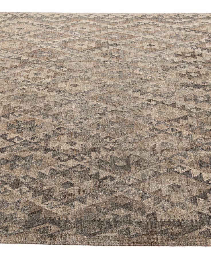 Detail image of  6' 10 x 9' 9  Hand Woven Kilim Maymana Wool Rug