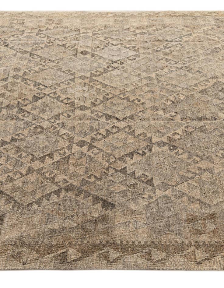 Detail image of  6' 7 x 9' 7  Hand Woven Kilim Maymana Wool Rug