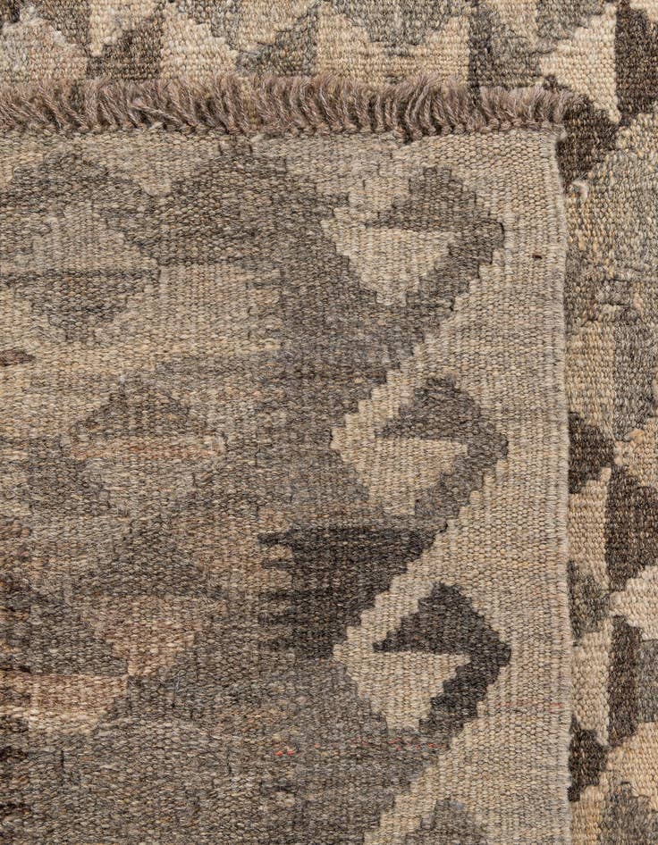 Detail image of  6' 9 x 9' 10  Hand Woven Kilim Maymana Wool Rug