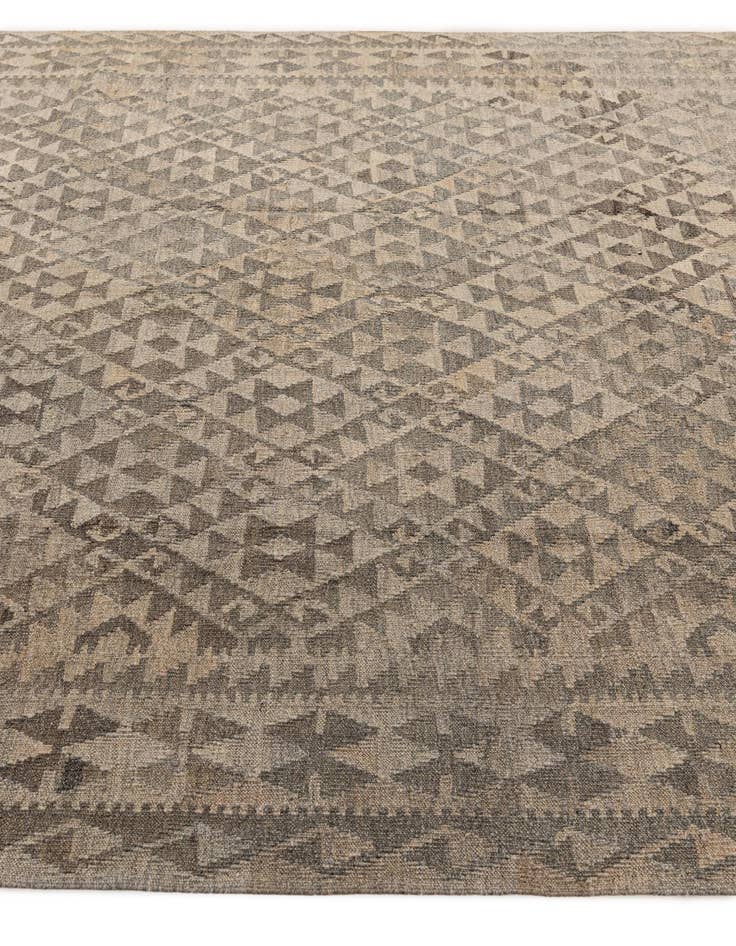 Detail image of  6' 10 x 10'  Hand Woven Kilim Maymana Wool Rug