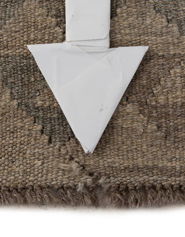 Detail image of  6' 10 x 10'  Hand Woven Kilim Maymana Wool Rug