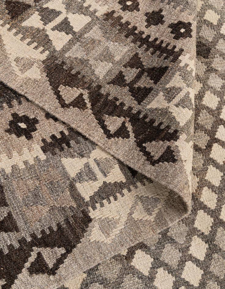 Detail image of  6' 9 x 10' 3  Hand Woven Kilim Maymana Wool Rug