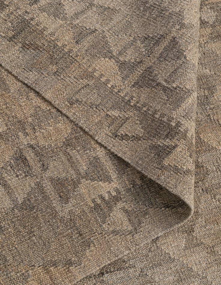 Detail image of  7' 1 x 10' 5  Hand Woven Kilim Maymana Wool Rug