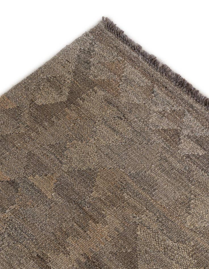 Detail image of  7' 1 x 10' 5  Hand Woven Kilim Maymana Wool Rug