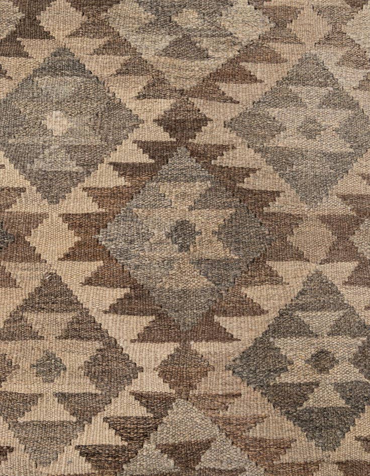Detail image of  7' 2 x 9' 9  Hand Woven Kilim Maymana Wool Rug