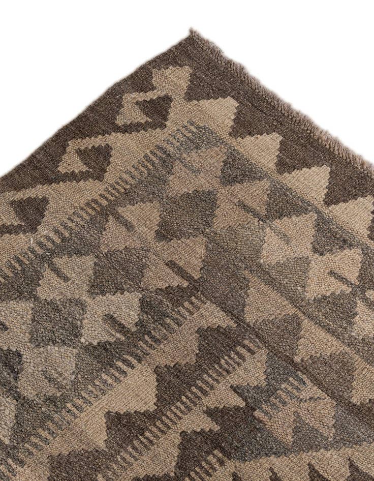 Detail image of  7' 2 x 9' 9  Hand Woven Kilim Maymana Wool Rug