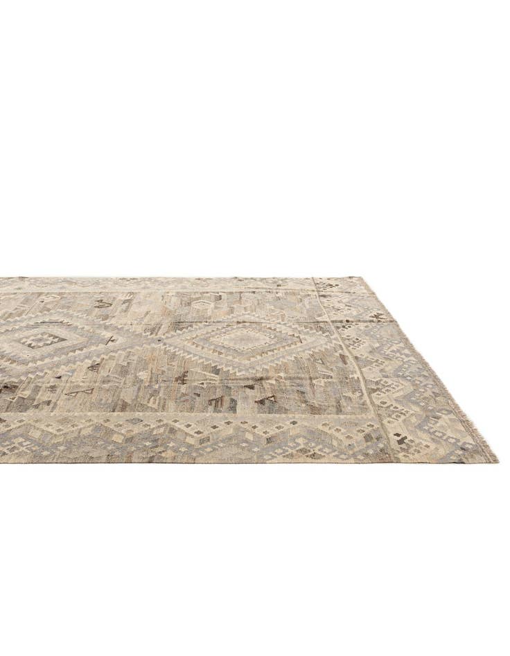 Detail image of  8' x 12'  Hand Woven Kilim Maymana Wool Rug