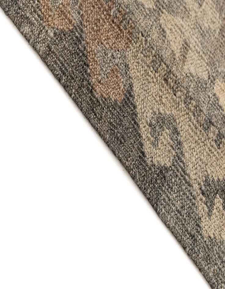 Detail image of  8' 7 x 10' 9  Hand Woven Kilim Maymana Wool Rug