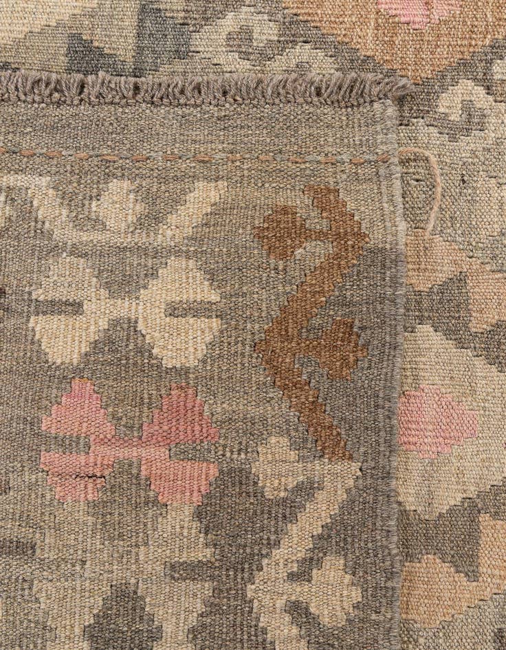 Detail image of  8' 6 x 11' 2  Hand Woven Kilim Maymana Wool Rug