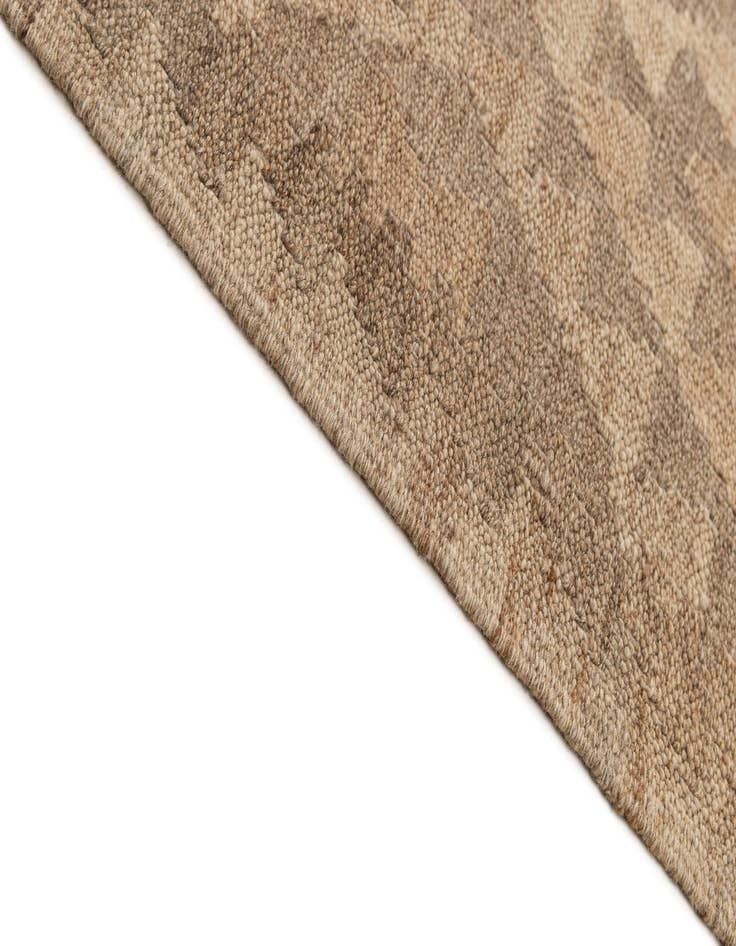 Detail image of  10' 3 x 11' 2  Hand Woven Kilim Maymana Wool Rug