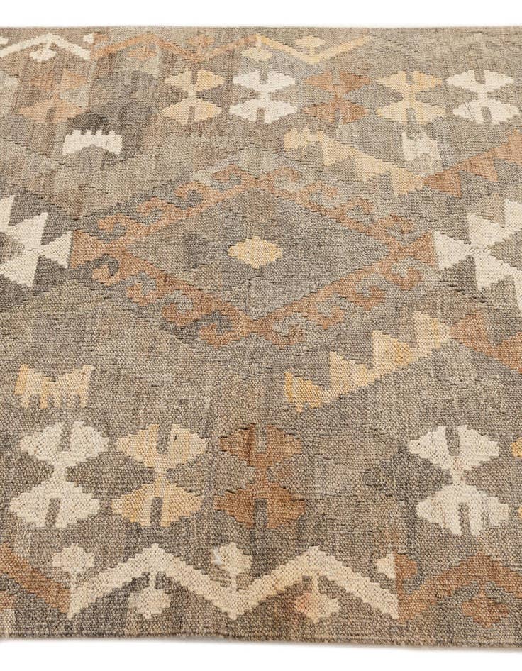 Detail image of  3' 2 x 5'  Hand Woven Kilim Maymana Wool Rug