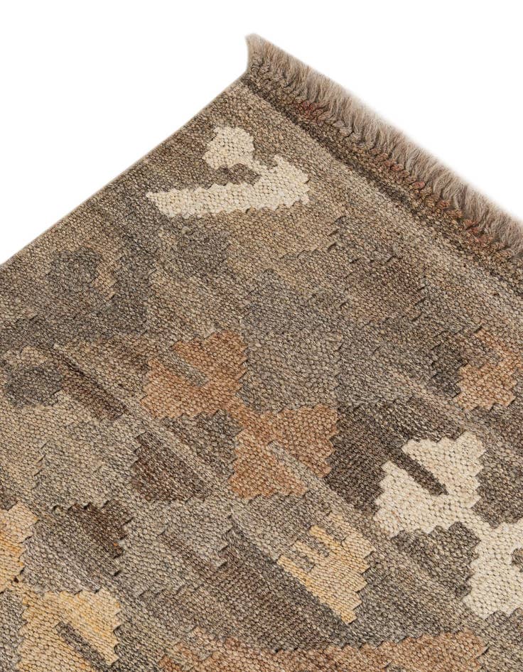 Detail image of  3' 2 x 5'  Hand Woven Kilim Maymana Wool Rug