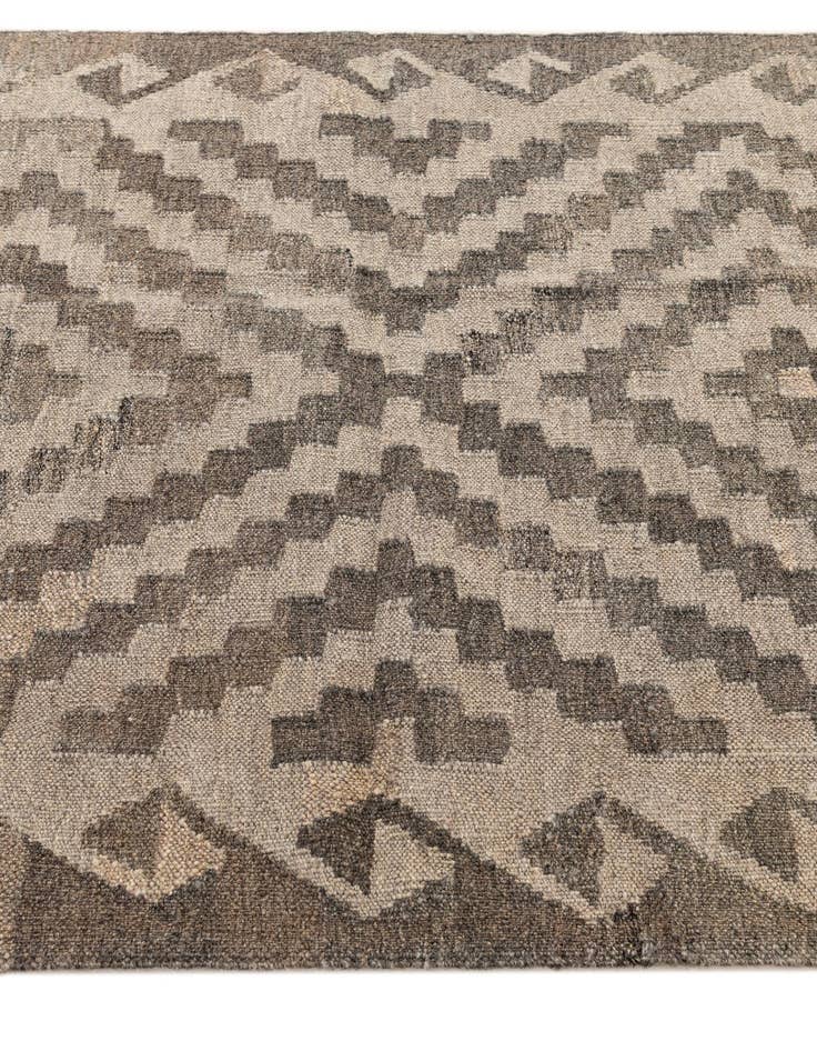 Detail image of  3' 2 x 5' 2  Hand Woven Kilim Maymana Wool Rug