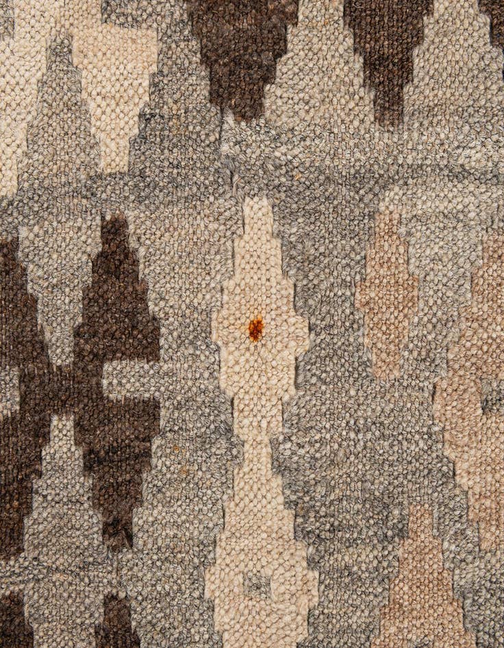 Detail image of  5' 2 x 6' 6  Hand Woven Kilim Maymana Wool Rug