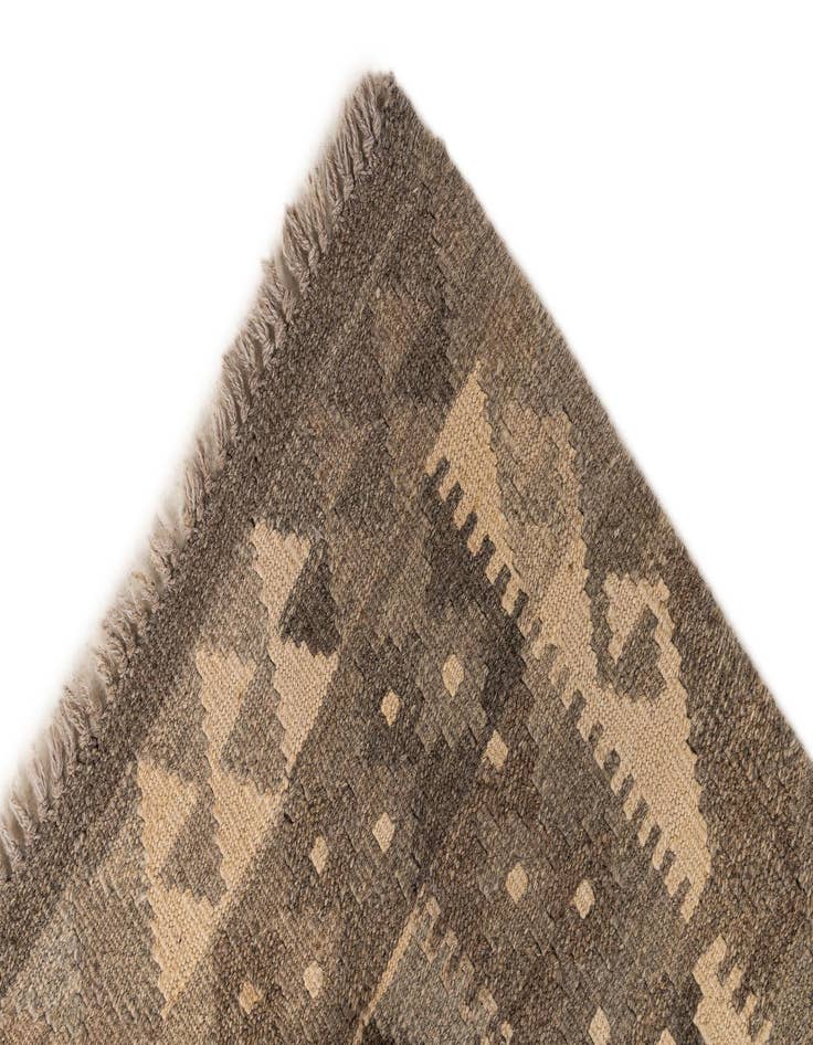 Detail image of  2' 9 x 4' 2  Hand Woven Kilim Maymana Wool Rug