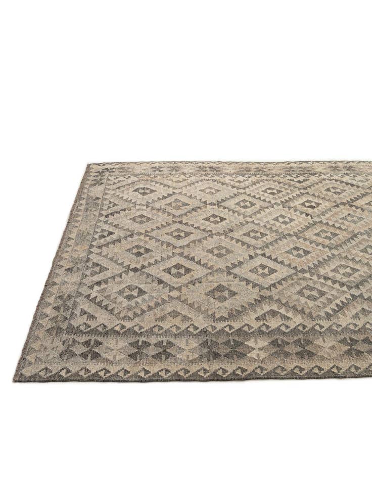 Detail image of  6' 10 x 9' 6  Hand Woven Kilim Maymana Wool Rug