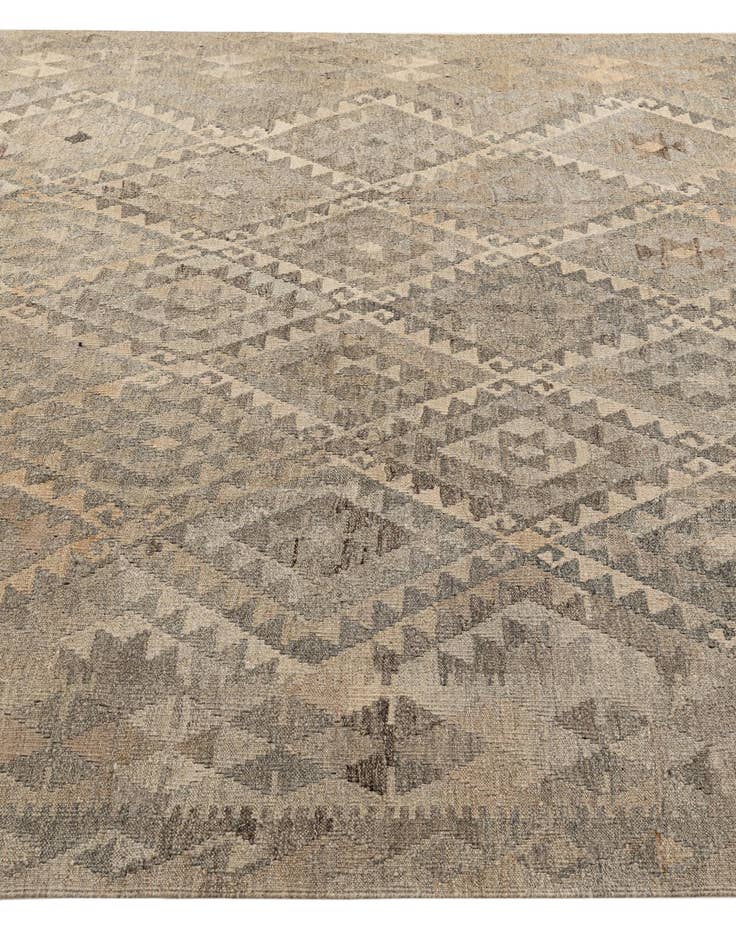 Detail image of  6' 11 x 10' 2  Hand Woven Kilim Maymana Wool Rug