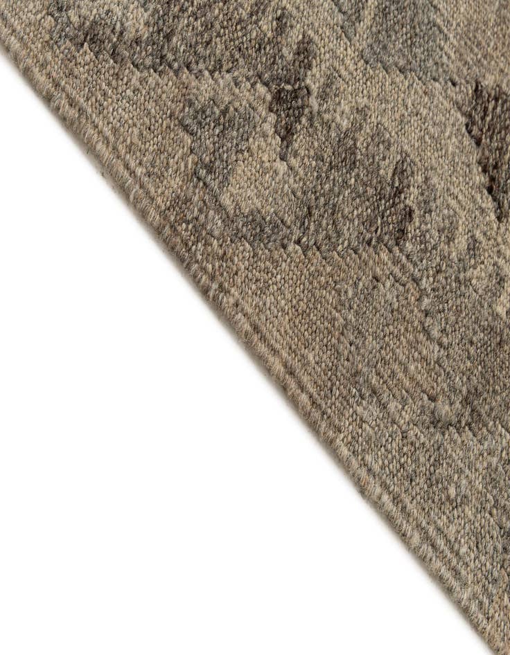 Detail image of  6' 11 x 10' 2  Hand Woven Kilim Maymana Wool Rug