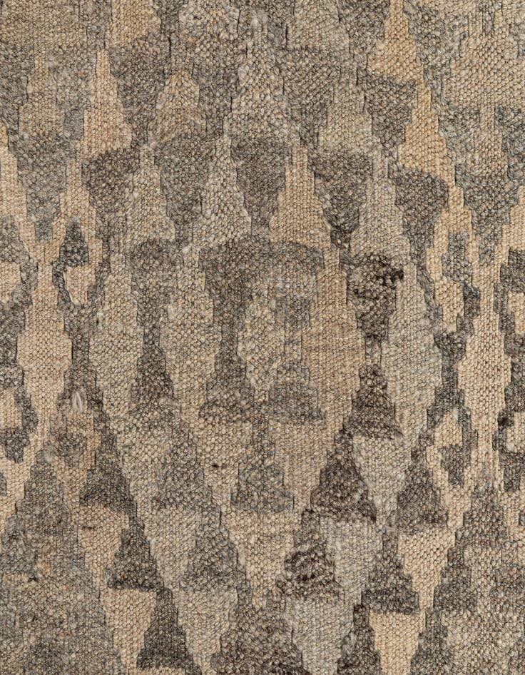 Detail image of  6' 11 x 10' 2  Hand Woven Kilim Maymana Wool Rug