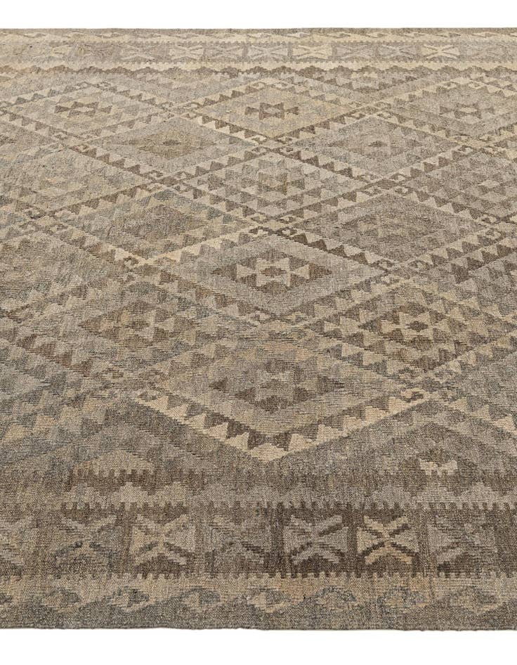 Detail image of  6' 11 x 10' 4  Hand Woven Kilim Maymana Wool Rug