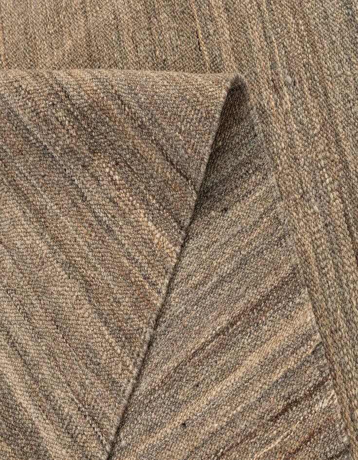 Detail image of  4' x 6' 1  Hand Woven Kilim Modern Wool Rug