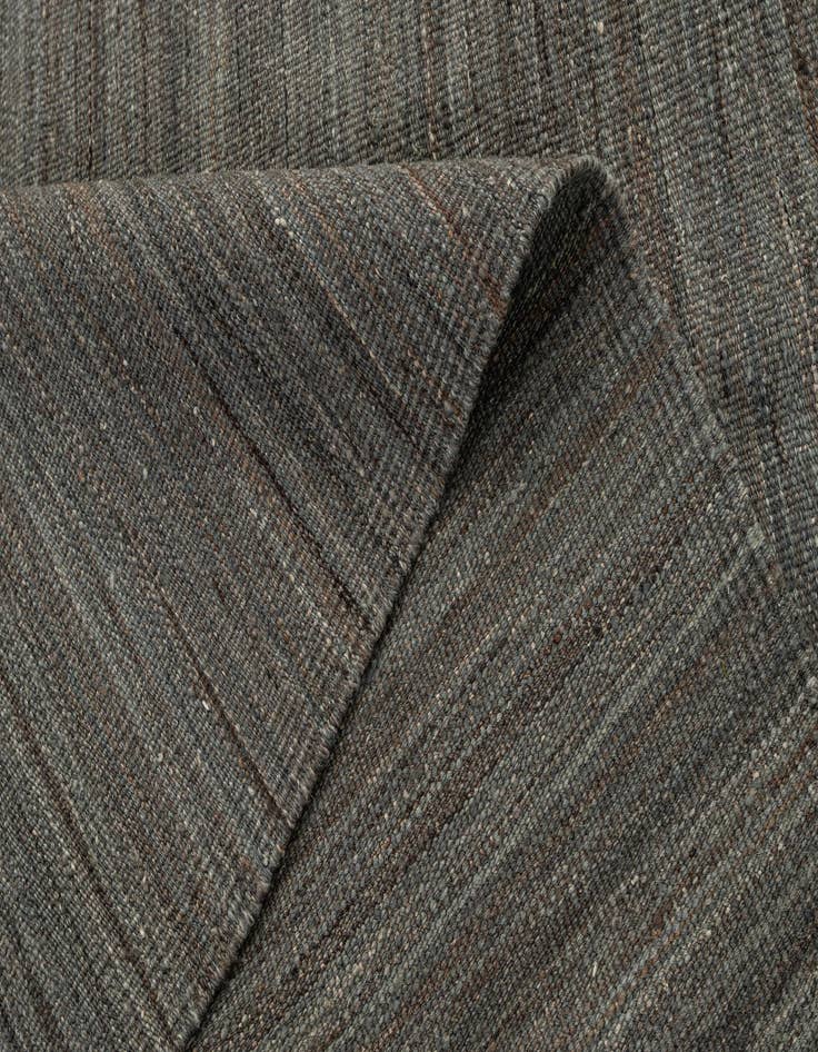 Detail image of  4' 8 x 6' 1  Hand Woven Kilim Modern Wool Rug