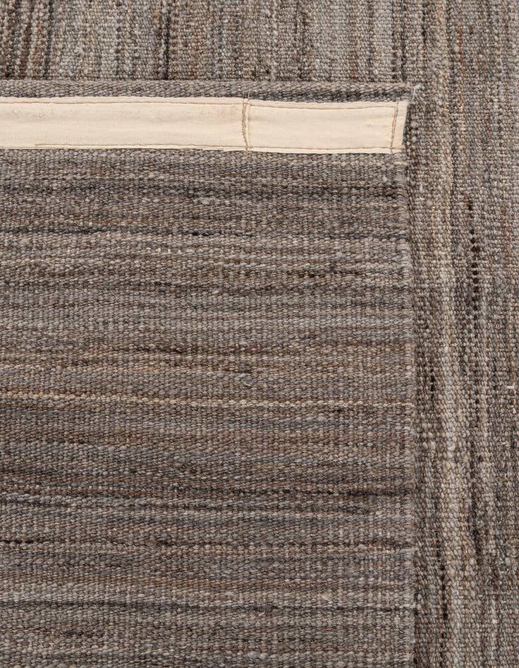 Detail image of  5' 3 x 6' 4  Hand Woven Kilim Modern Wool Rug