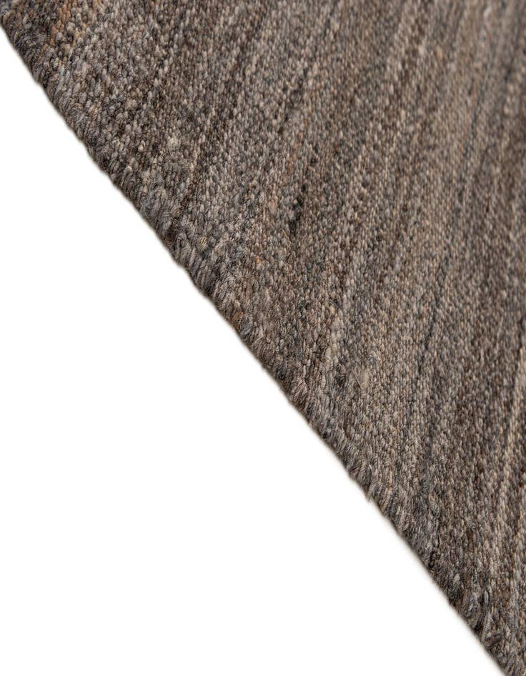 Detail image of  6' 7 x 9' 8  Hand Woven Kilim Modern Wool Rug