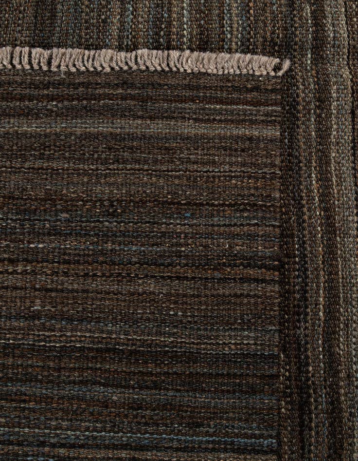 Detail image of  6' 6 x 9' 9  Hand Woven Kilim Modern Wool Rug