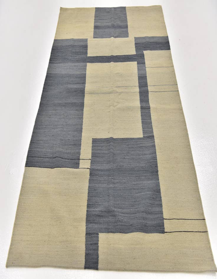 Detail image of  4' 2 x 5' 10  Hand Woven Kilim Modern Wool Rug