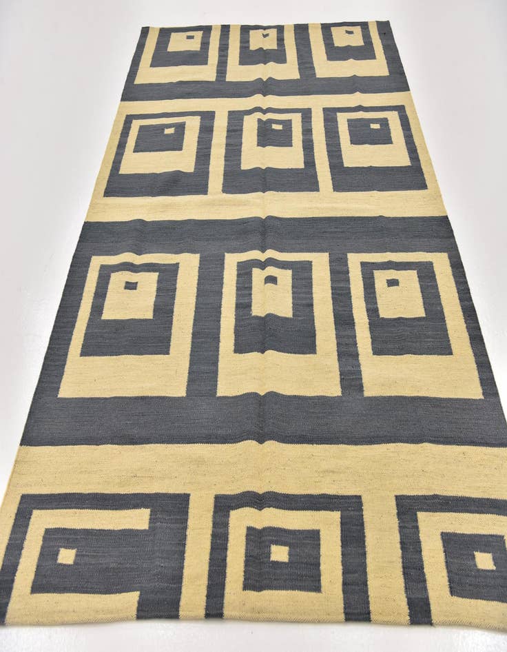 Detail image of  5' x 6' 6  Hand Woven Kilim Modern Wool Rug