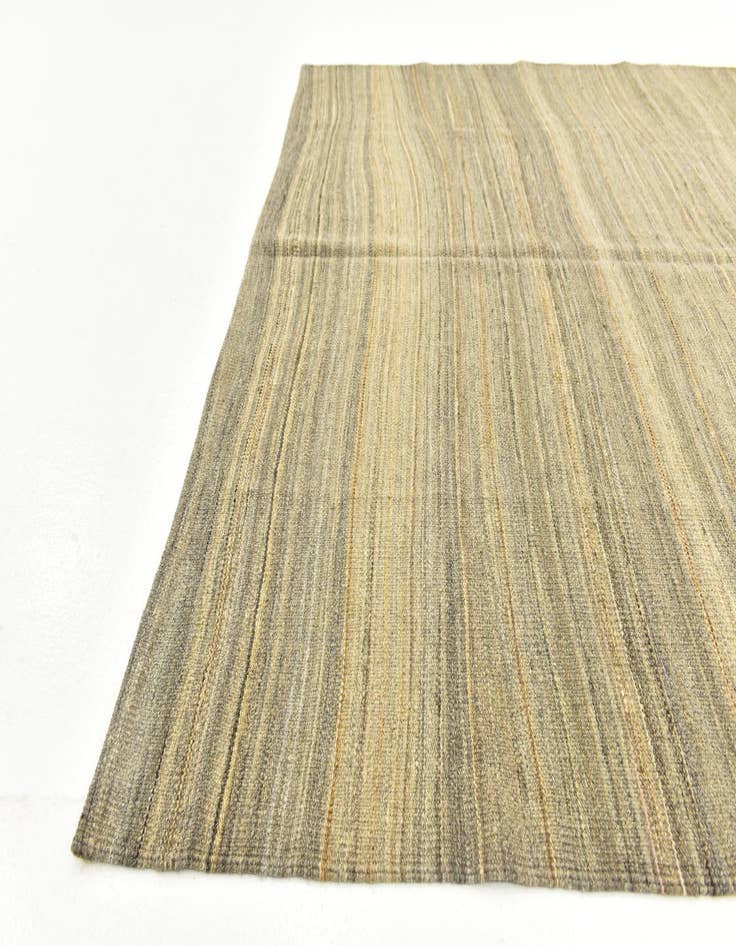 Detail image of  5' 9 x 7' 8  Hand Woven Kilim Modern Wool Rug