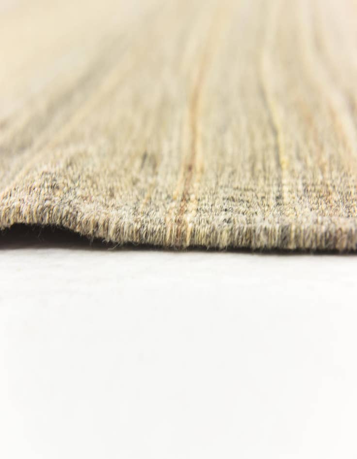 Detail image of  5' 9 x 7' 8  Hand Woven Kilim Modern Wool Rug