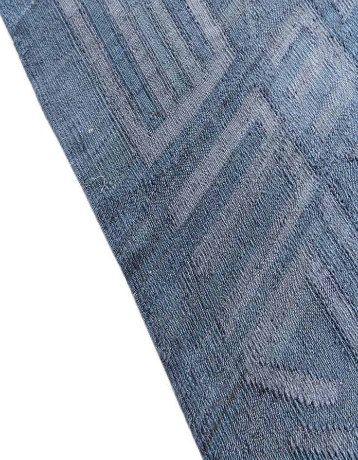 Detail image of  6' x 7' 9  Hand Woven Kilim Modern Wool Rug