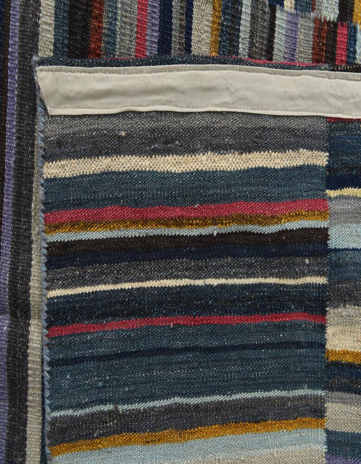 Detail image of  8' x 9' 9  Hand Woven Kilim Modern Wool Rug