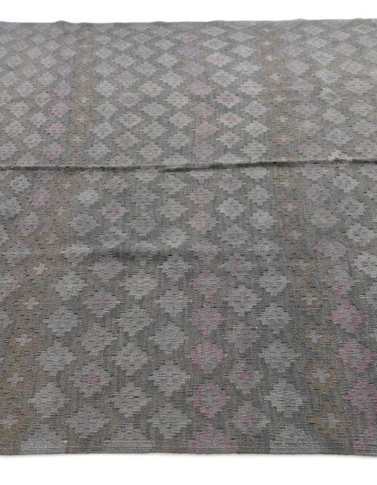 Detail image of  5' 4 x 7' 7  Hand Woven Kilim Modern Wool Rug