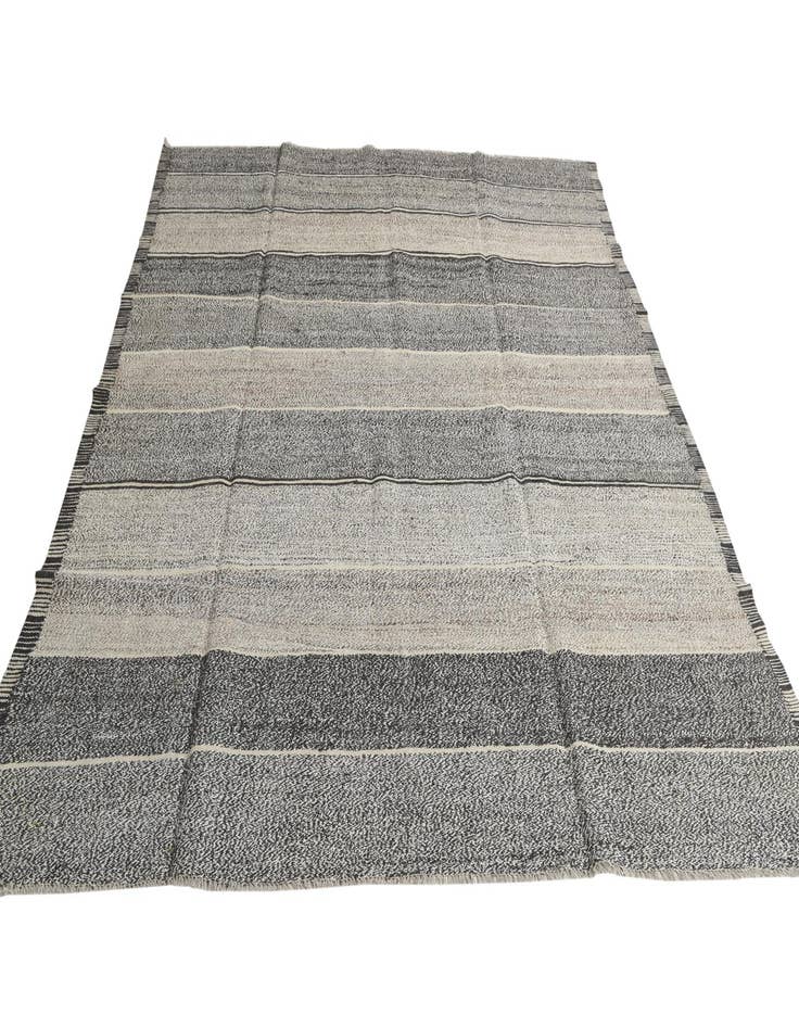 Detail image of  8' 4 x 9' 3  Hand Woven Kilim Modern Wool Rug