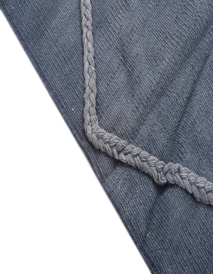 Detail image of  3' 4 x 5'  Hand Woven Kilim Modern Wool Rug