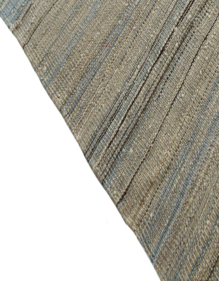 Detail image of  5' 5 x 8'  Hand Woven Kilim Modern Wool Rug